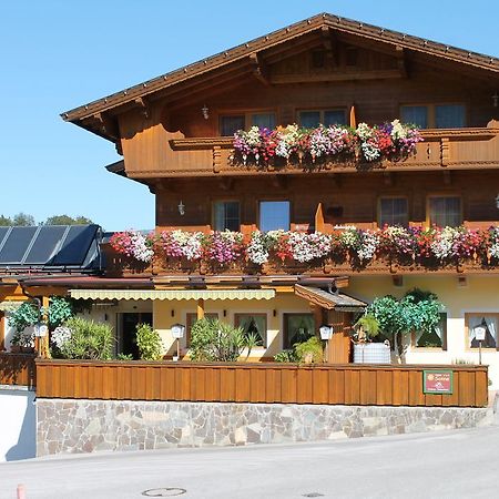 Hotel Sonne Niederau Exteriör bild