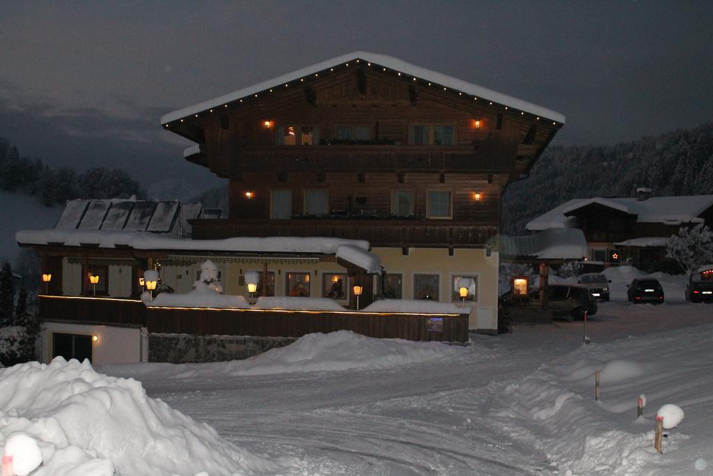 Hotel Sonne Niederau Exteriör bild